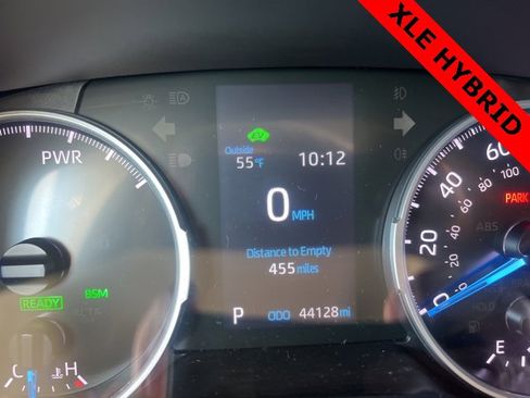 Used 2021 Toyota RAV4 XLE image 23