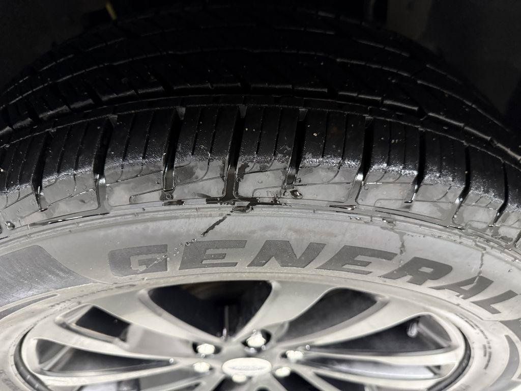 Used 2019 Ford Expedition Max Limited AWD/4WD image 42