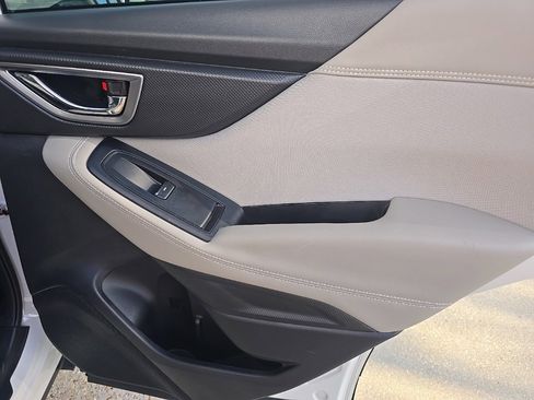 Used 2023 Subaru Forester Premium image 40