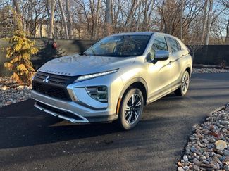 New 2024 Mitsubishi Eclipse Cross SE image 1