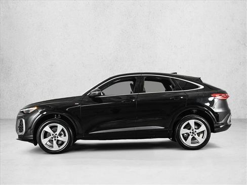 New 2025 Audi Q5 Premium Plus image 9