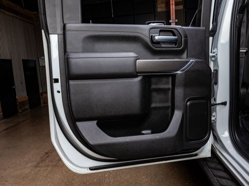 Used 2023 GMC Sierra 2500 AT4 w/ AT4 Premium Plus Package image 37