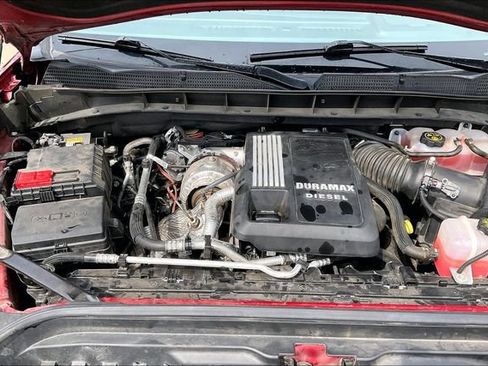 Used 2023 GMC Sierra 1500 SLT AWD/4WD image 30