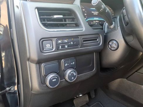 Used 2024 Chevrolet Tahoe LT w/ Luxury Package RWD image 8