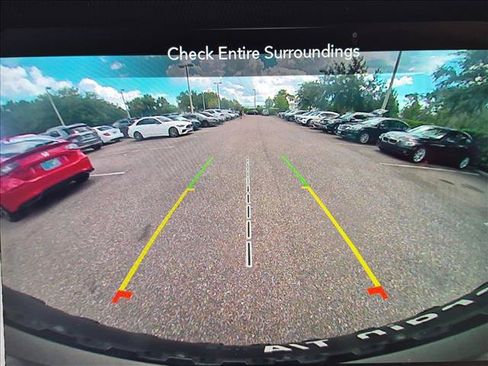 Used 2022 Jeep Wrangler Unlimited Rubicon w/ Trailer Tow Package AWD/4WD image 12