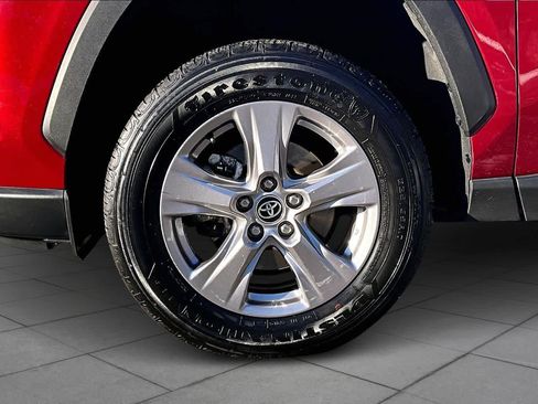 Used 2025 Toyota RAV4 XLE image 10