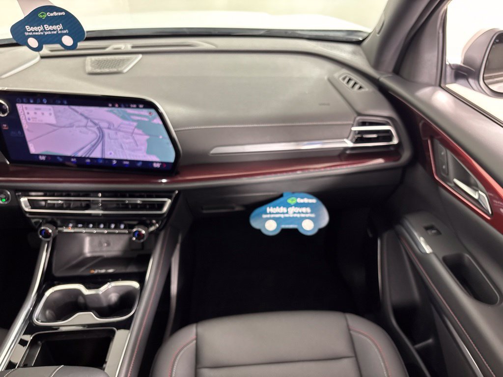 Certified 2026 Chevrolet Traverse Z71 w/ Enhanced Driving Package AWD/4WD image 21