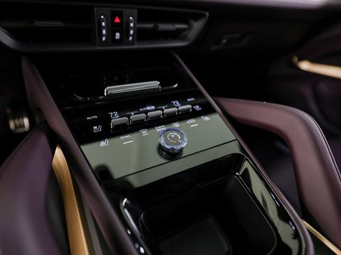 New 2026 Porsche Cayenne S image 20