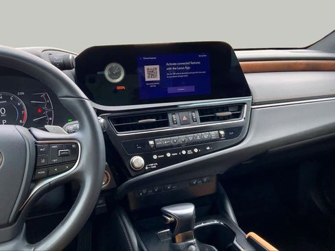 Used 2024 Lexus ES 350 w/ Premium Package FWD image 12