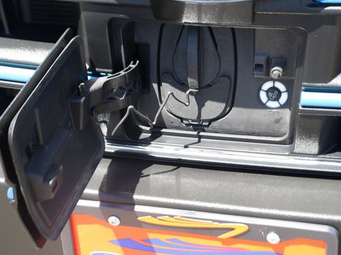 Used 2022 Ford E-Transit Medium Roof RWD image 44