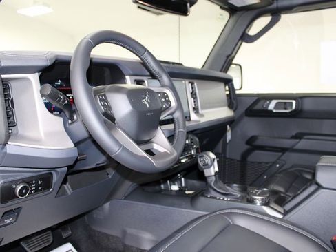 New 2026 Ford Bronco Outer Banks image 23