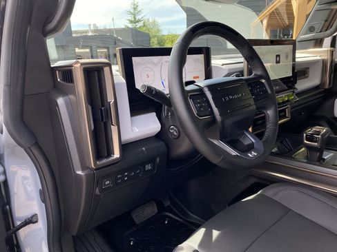Used 2025 GMC Hummer EV 3X AWD/4WD image 2