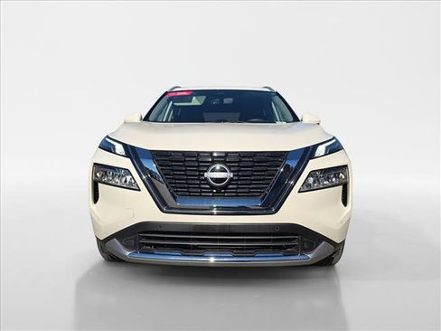 Certified 2023 Nissan Rogue Platinum w/ Platinum Premium Package image 9