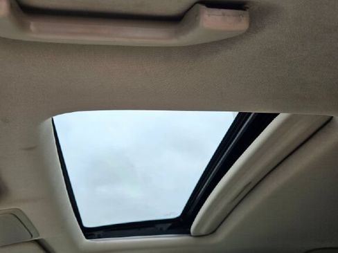Used 2018 Honda CR-V EX image 19