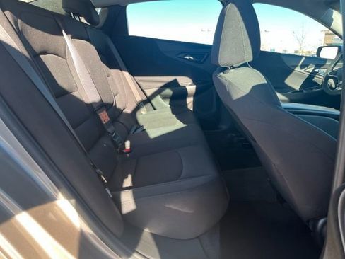Used 2023 Chevrolet Malibu LT FWD image 15