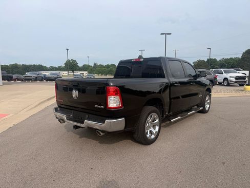 Used 2022 RAM 1500 Big Horn AWD/4WD image 3