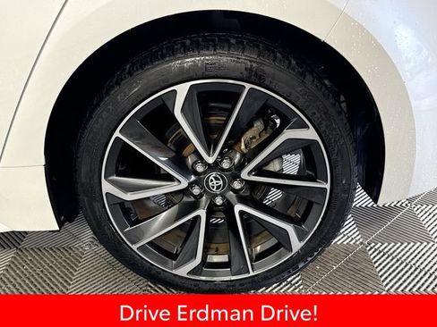 Certified 2021 Toyota Corolla XSE FWD image 4