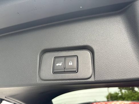 New 2026 Nissan Rogue Platinum AWD/4WD image 24