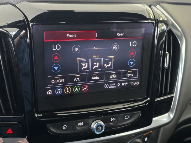 Used 2023 Chevrolet Traverse Premier w/ Redline Edition FWD image 32