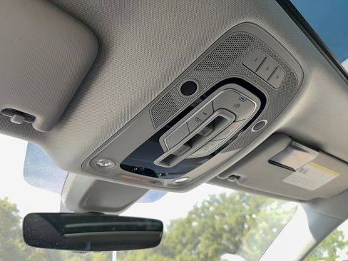 Used 2018 Audi Q5 2.0T Premium image 24