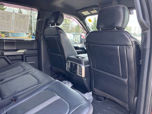 Used 2020 Ford F150 Platinum w/ Equipment Group 701A Luxury AWD/4WD image 18