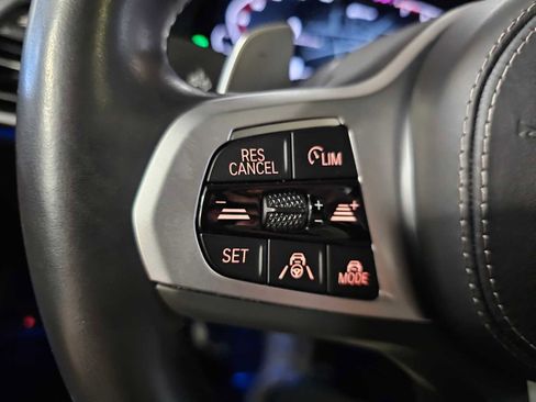 Used 2022 BMW X5 xDrive45e w/ M Sport Package image 23