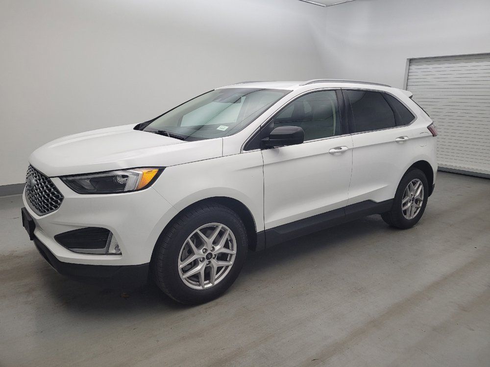 Used 2023 Ford Edge SEL w/ Convenience Package AWD/4WD image 2