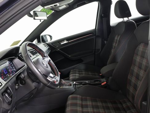Used 2017 Volkswagen GTI Sport image 18