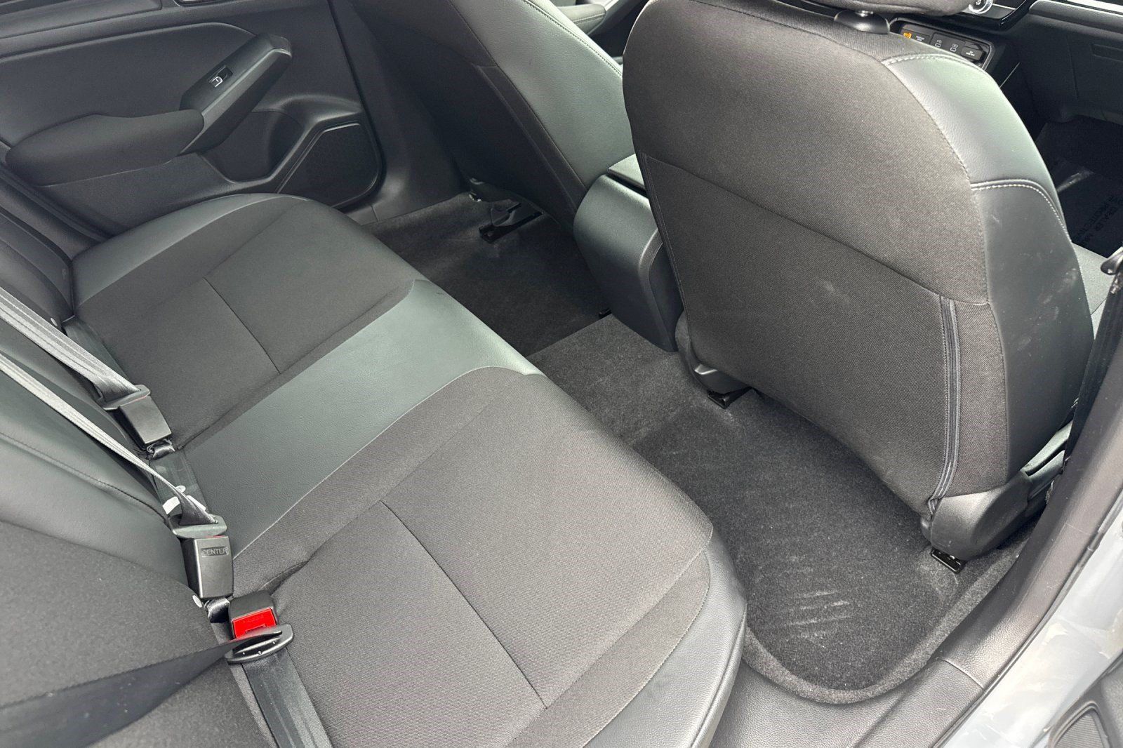 Used 2025 Honda Civic Sport image 30