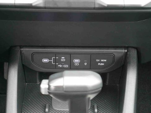 Used 2025 Kia K4 GT-Line image 8