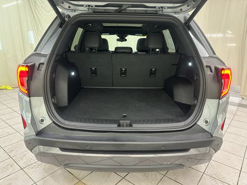 Certified 2025 GMC Terrain Elevation w/ Elevation Premium Package AWD/4WD image 8