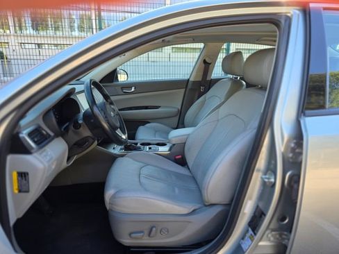 Used 2017 Kia Optima EX w/ Technology Package image 23