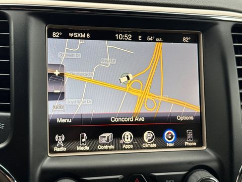 Used 2015 Jeep Grand Cherokee Limited image 24