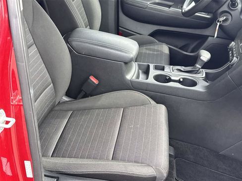 Used 2018 Kia Sportage LX FWD image 15