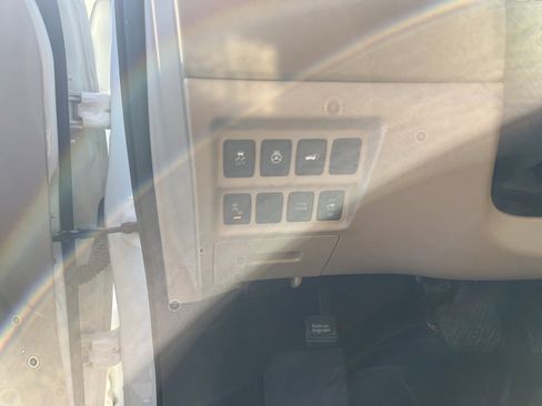 Used 2019 Nissan Pathfinder SL image 23