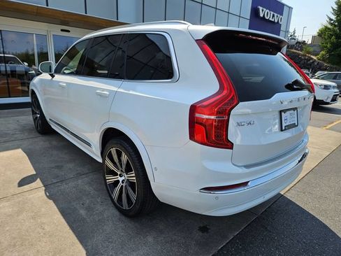 Used 2024 Volvo XC90 T8 Plus AWD/4WD image 7