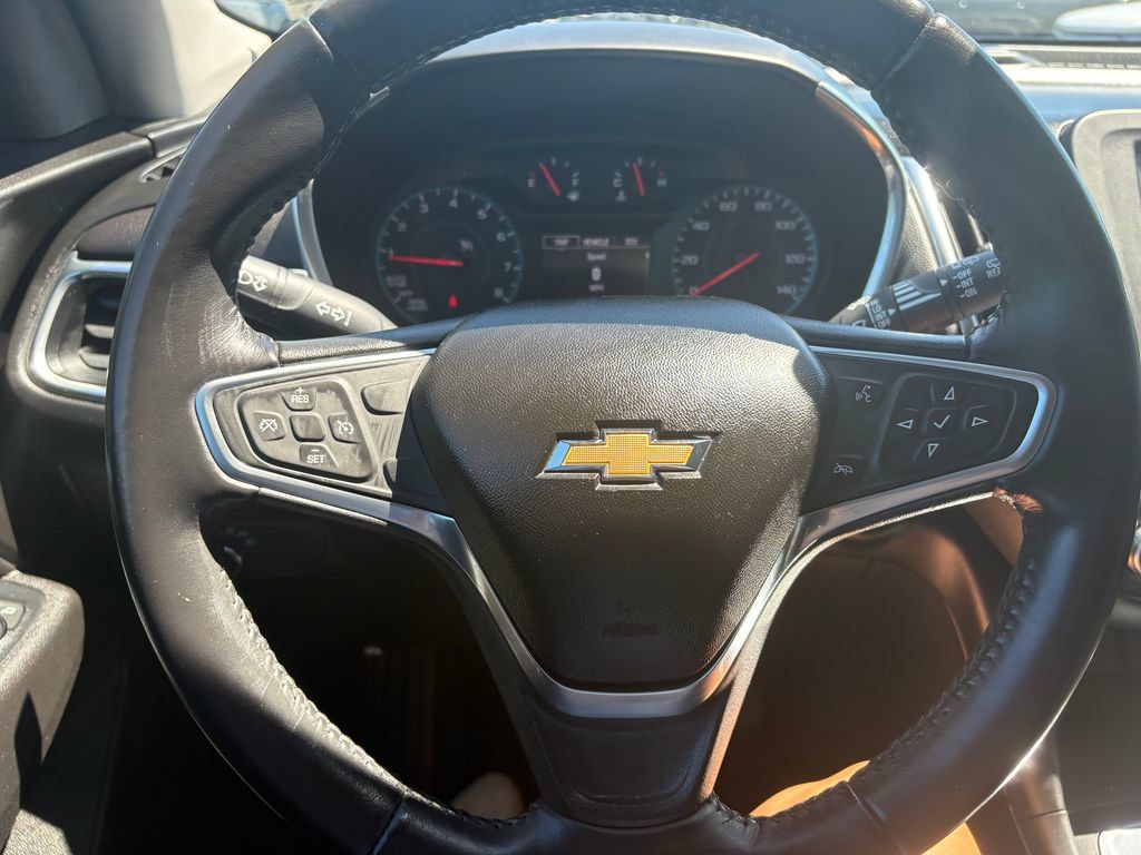 Used 2018 Chevrolet Equinox LT FWD image 7