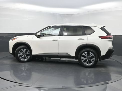 Used 2023 Nissan Rogue SV FWD image 39