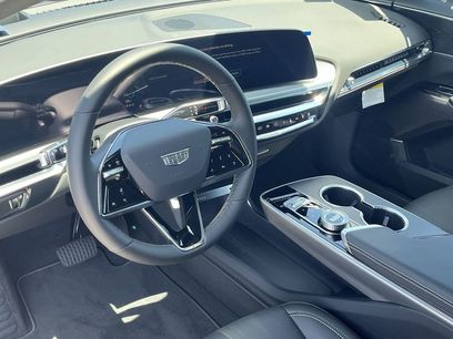 New 2025 Cadillac Lyriq Luxury