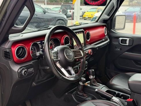 Used 2021 Jeep Wrangler Unlimited Rubicon image 6