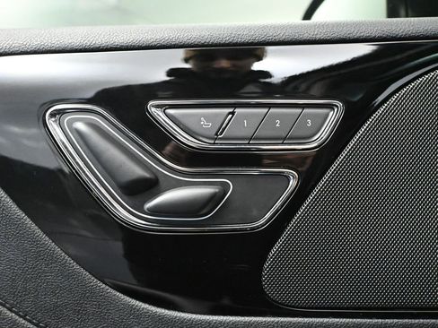 Used 2023 Lincoln Aviator Reserve w/ Class IV Trailer Tow Package image 21