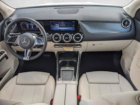 New 2026 Mercedes-Benz GLA 250 image 11