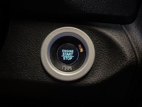 Used 2016 RAM 1500 Rebel image 44