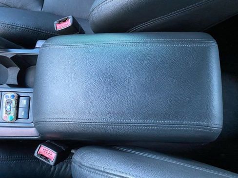 Used 2006 Pontiac GTO image 15