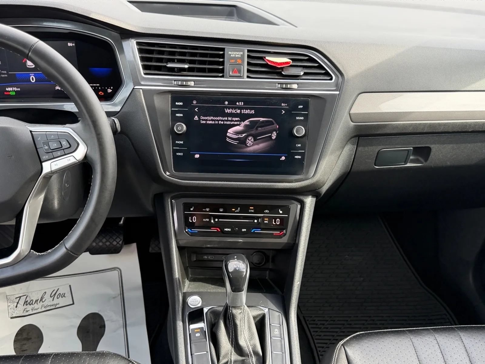Used 2022 Volkswagen Tiguan SE FWD image 16