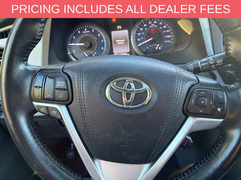 Used 2016 Toyota Sienna XLE Premium FWD image 18