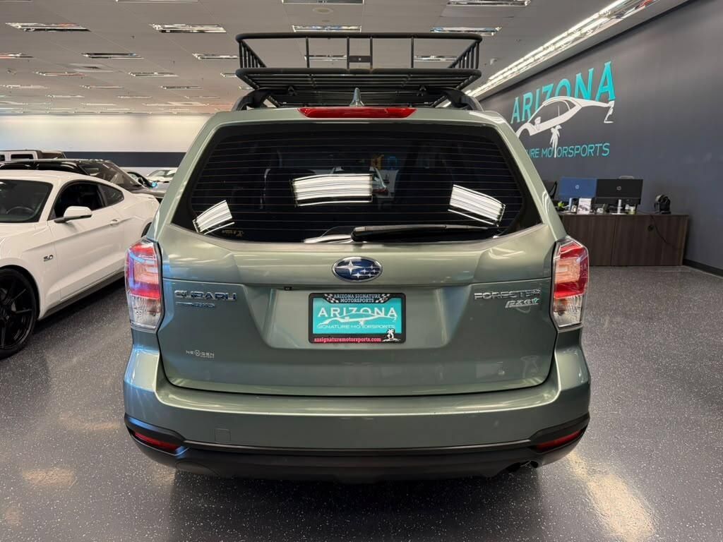 Used 2017 Subaru Forester 2.5i w/ Alloy Wheel Package AWD/4WD image 4