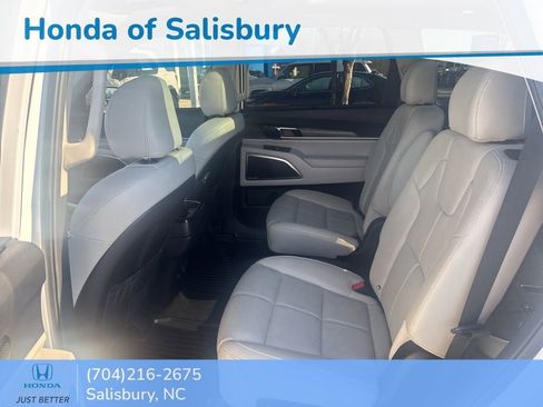 Used 2020 Kia Telluride SX image 8