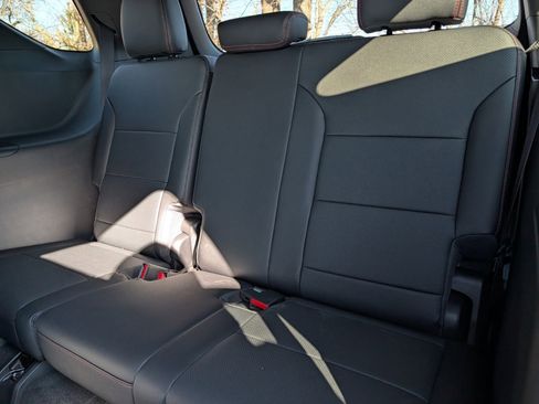 Used 2026 Chevrolet Traverse Z71 w/ Driver Confidence Package image 21