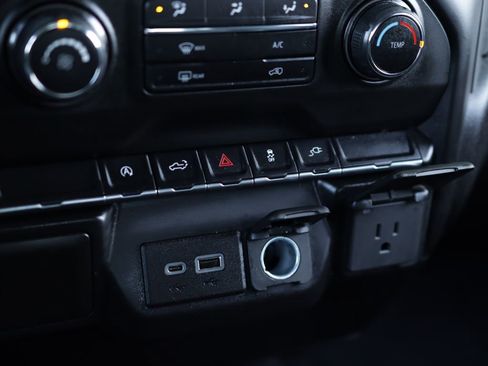 Used 2021 Chevrolet Silverado 1500 Custom w/ Rally Edition AWD/4WD image 17